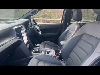 Used Volkswagen Amarok 2024 for sale - 74674395: Photo