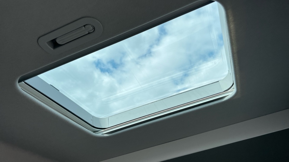 Used Volkswagen California 2024 for sale - 76901199: Photo 45