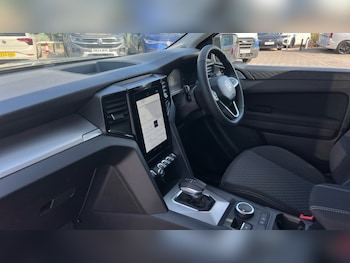 Used Volkswagen Amarok 2024 for sale - 75440150: Photo