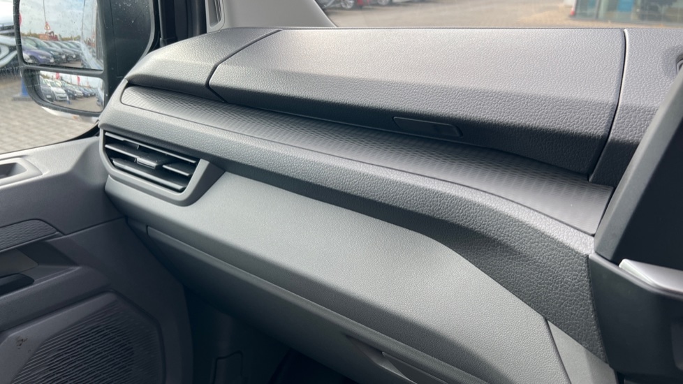 Used Volkswagen Transporter 2025 for sale - 75479768: Photo 36