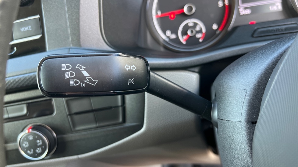 Used Volkswagen Transporter 2024 for sale - 76079335: Photo 27