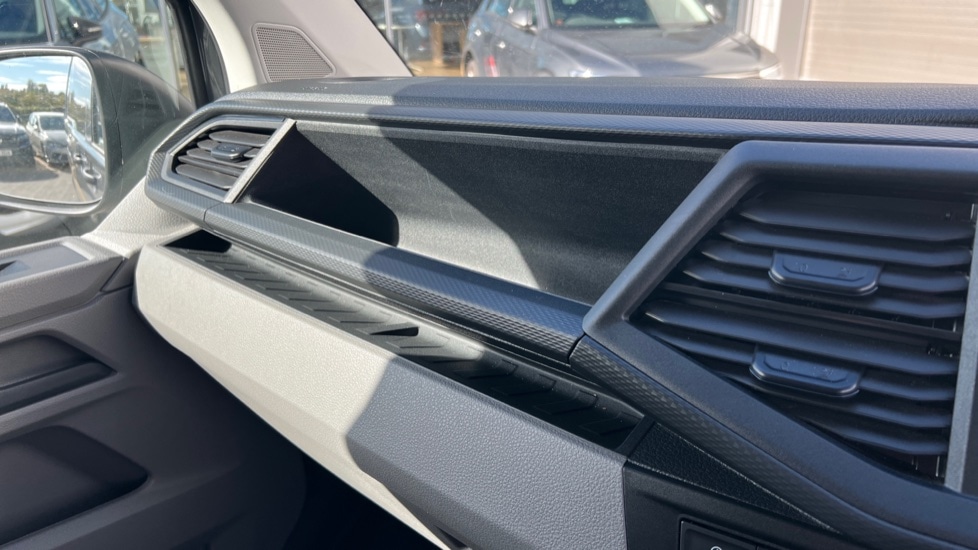 Used Volkswagen Transporter 2024 for sale - 76079335: Photo 36