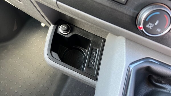 Used Volkswagen Transporter 2024 for sale - 76079335: Photo 37
