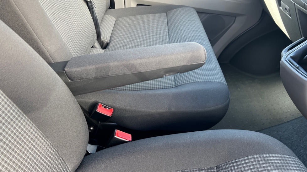 Used Volkswagen Transporter 2024 for sale - 76079335: Photo 39