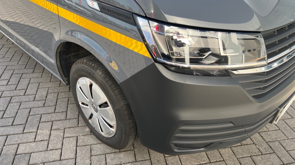 Used Volkswagen Transporter 2024 for sale - 76079335: Photo 41