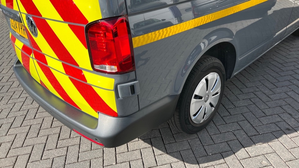 Used Volkswagen Transporter 2024 for sale - 76079335: Photo 44