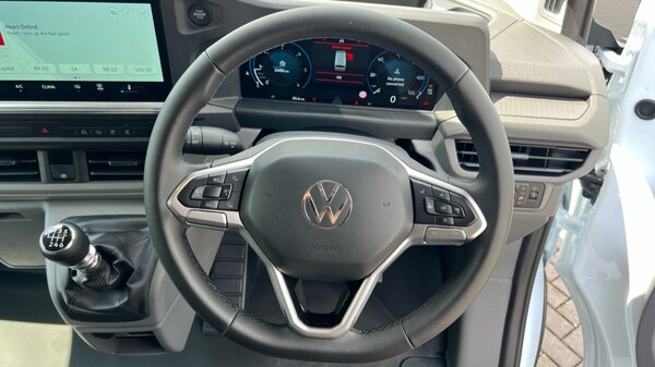 Used Volkswagen Transporter 2025 for sale - 75439779: Photo 11