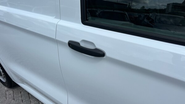 Used Volkswagen Transporter 2025 for sale - 75439779: Photo 43