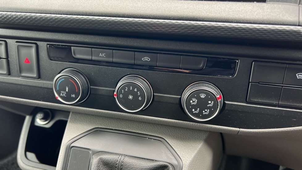 Used Volkswagen Transporter 2022 for sale - 76563723: Photo 13