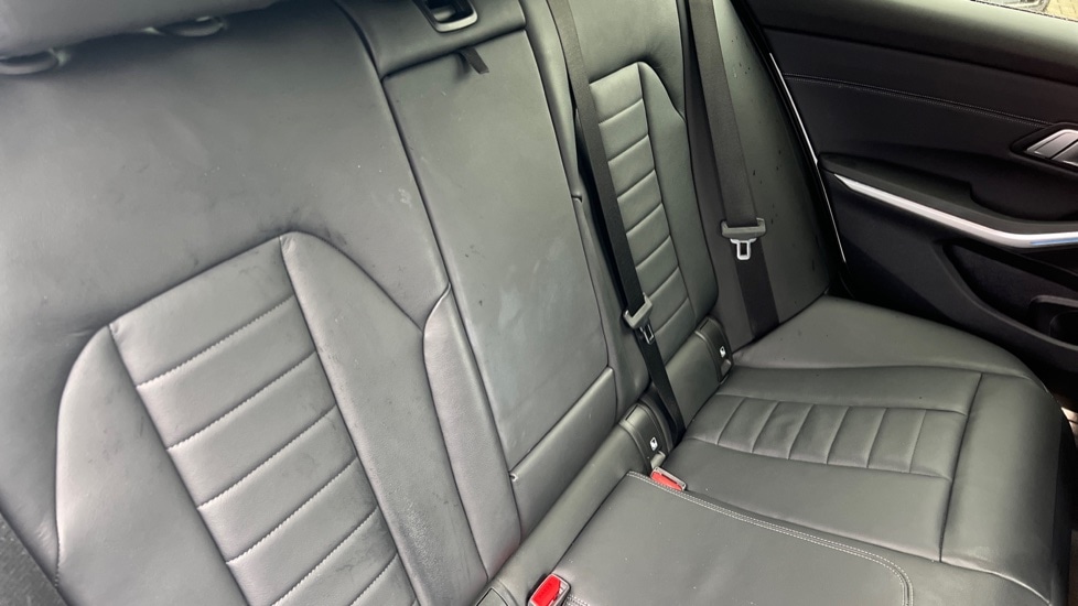 Used BMW 3 Series 2022 for sale - 76161475: Photo 24