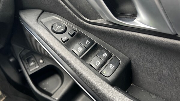 Used BMW 3 Series 2022 for sale - 76161475: Photo 29