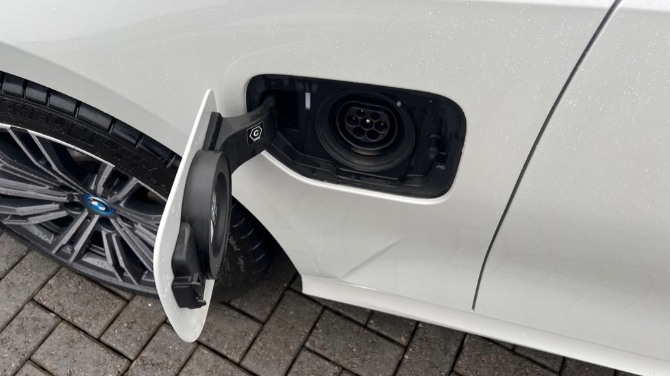 Used BMW 3 Series 2022 for sale - 76161475: Photo 40