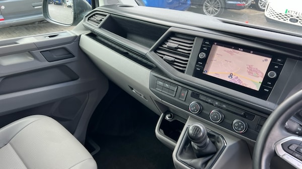 Used Volkswagen Transporter Shuttle 2020 for sale - 76196123: Photo 12