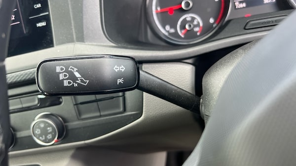 Used Volkswagen Transporter Shuttle 2020 for sale - 76196123: Photo 27