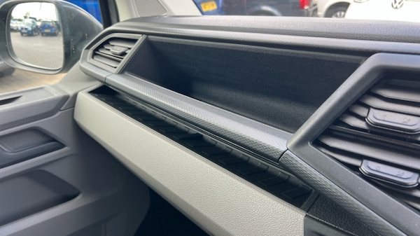 Used Volkswagen Transporter Shuttle 2020 for sale - 76196123: Photo 37