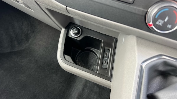 Used Volkswagen Transporter Shuttle 2020 for sale - 76196123: Photo 38