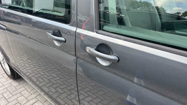 Used Volkswagen Transporter Shuttle 2020 for sale - 76196123: Photo 43