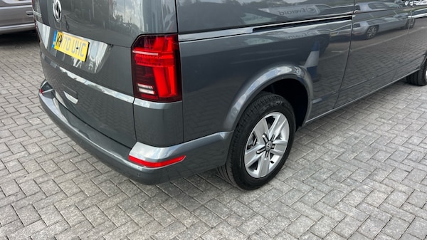 Used Volkswagen Transporter Shuttle 2020 for sale - 76196123: Photo 44