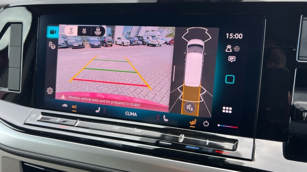 Used Volkswagen Multivan 2025 for sale - 75641123: Photo 26