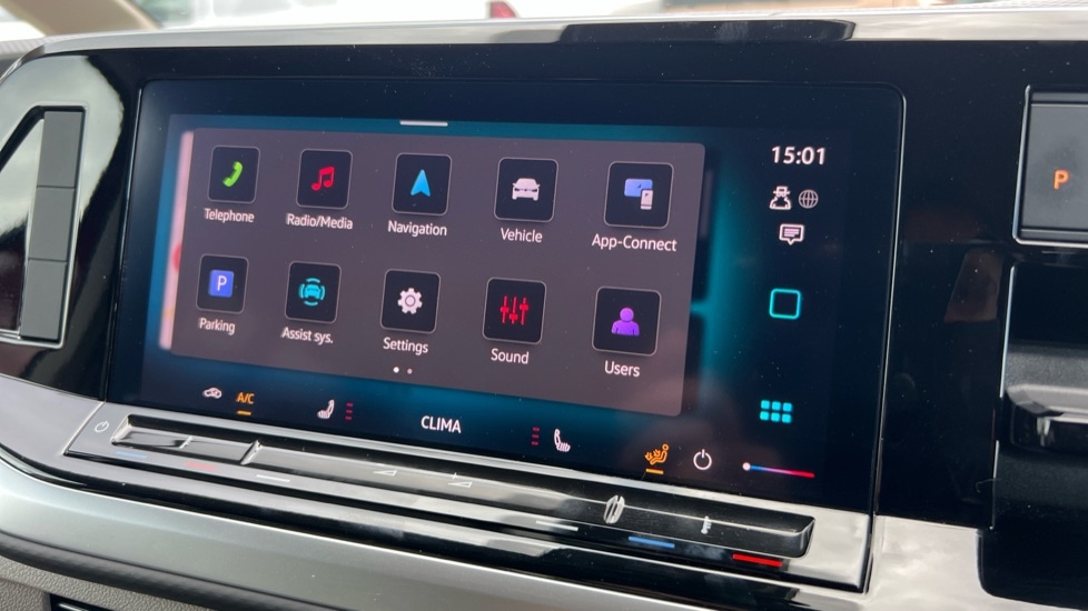 Used Volkswagen Multivan 2025 for sale - 75641123: Photo 31