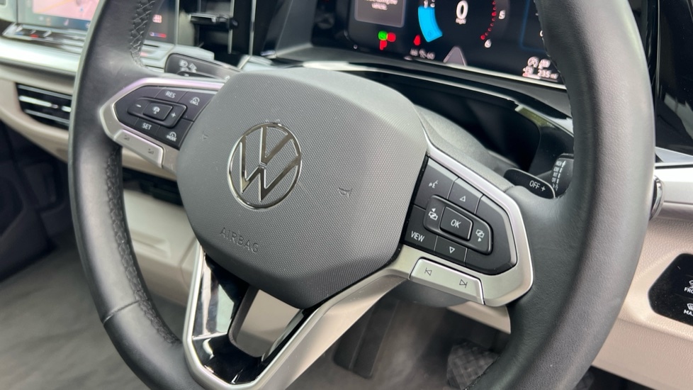 Used Volkswagen Multivan 2025 for sale - 75641123: Photo 39