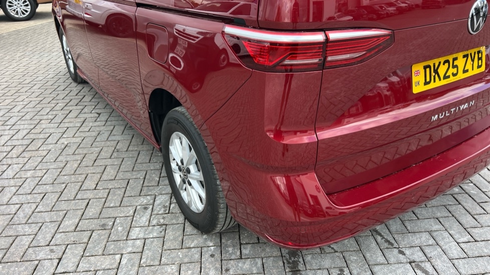 Used Volkswagen Multivan 2025 for sale - 75641123: Photo 45