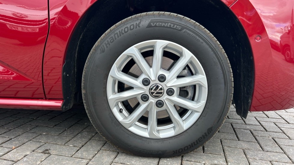 Used Volkswagen Multivan 2025 for sale - 75641123: Photo 5