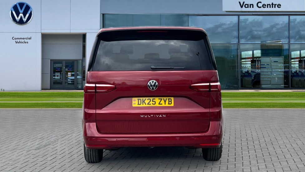 Used Volkswagen Multivan 2025 for sale - 75641123: Photo 7