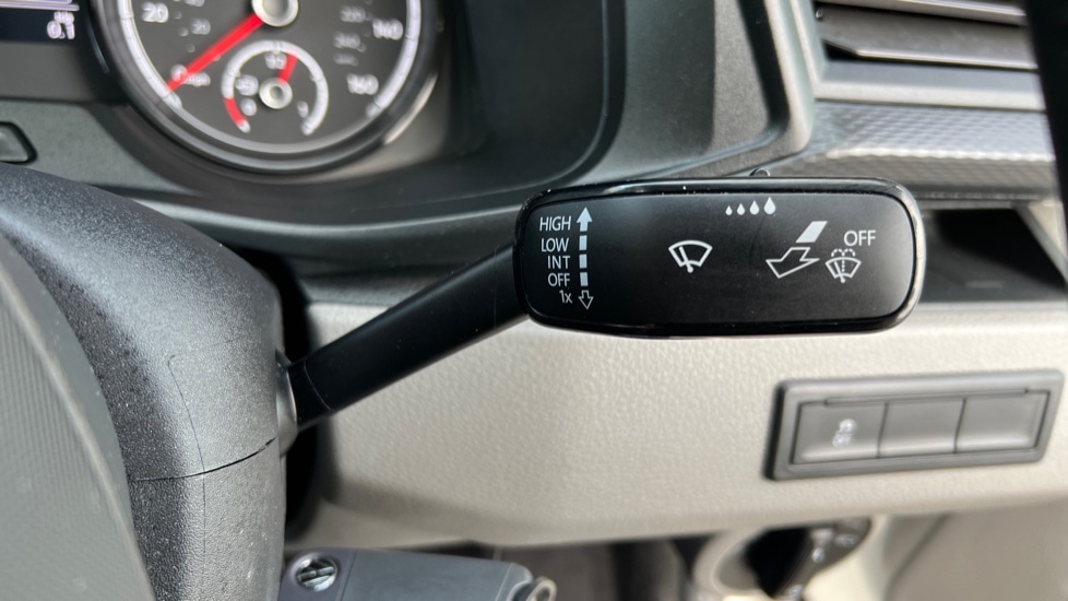 Used Volkswagen Transporter 2025 for sale - 76404683: Photo 29