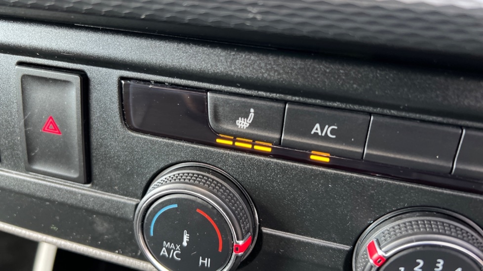 Used Volkswagen Transporter 2025 for sale - 76404683: Photo 32