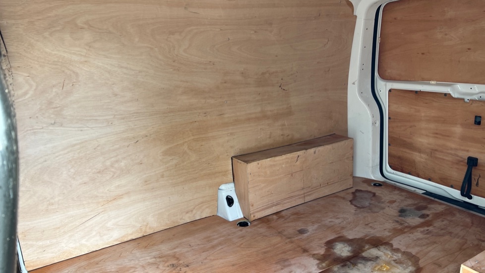 Used Volkswagen Transporter 2025 for sale - 76404683: Photo 9