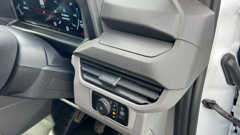 Used Volkswagen Transporter 2025 for sale - 75439702: Photo 39