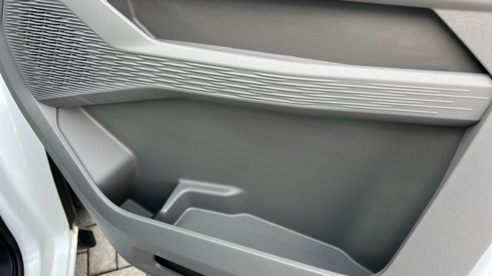 Used Volkswagen Transporter 2025 for sale - 75439702: Photo 40