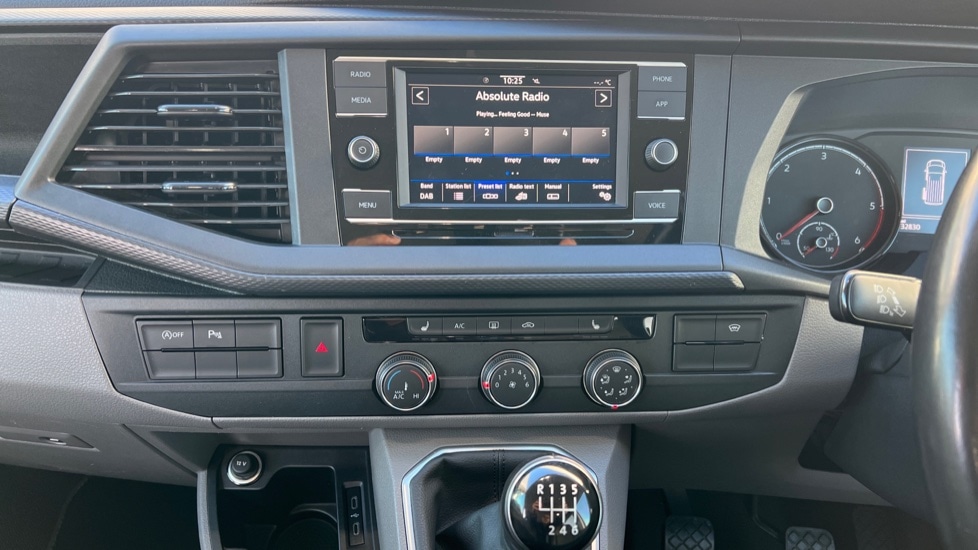 Used Volkswagen Transporter 2020 for sale - 76691443: Photo 16