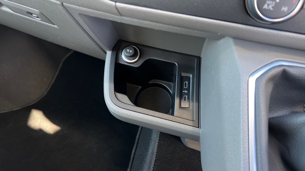 Used Volkswagen Transporter 2020 for sale - 76691443: Photo 37