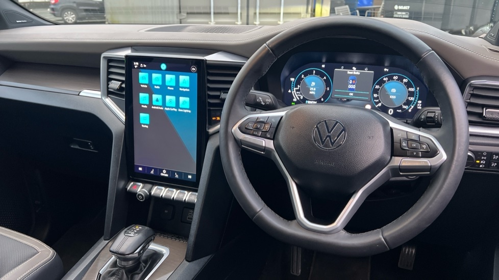 Used Volkswagen Amarok 2024 for sale - 76937525: Photo 11