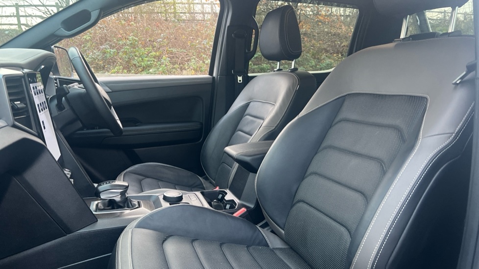 Used Volkswagen Amarok 2024 for sale - 76937525: Photo 17