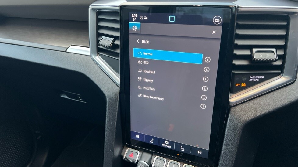 Used Volkswagen Amarok 2024 for sale - 76937525: Photo 33