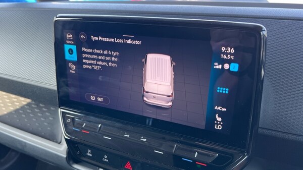 Used Volkswagen ID.Buzz 2023 for sale - 75439717: Photo 32