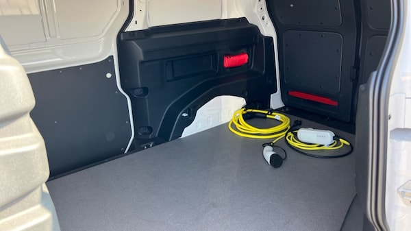Used Volkswagen ID.Buzz 2023 for sale - 75439717: Photo 9