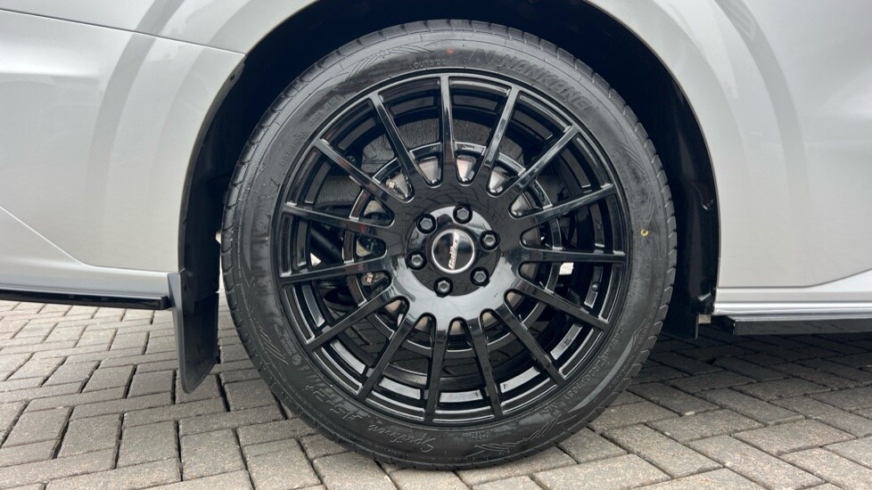 Vehicle 33