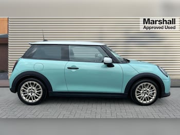 Used MINI Cooper 2024 for sale - 75439991: Photo