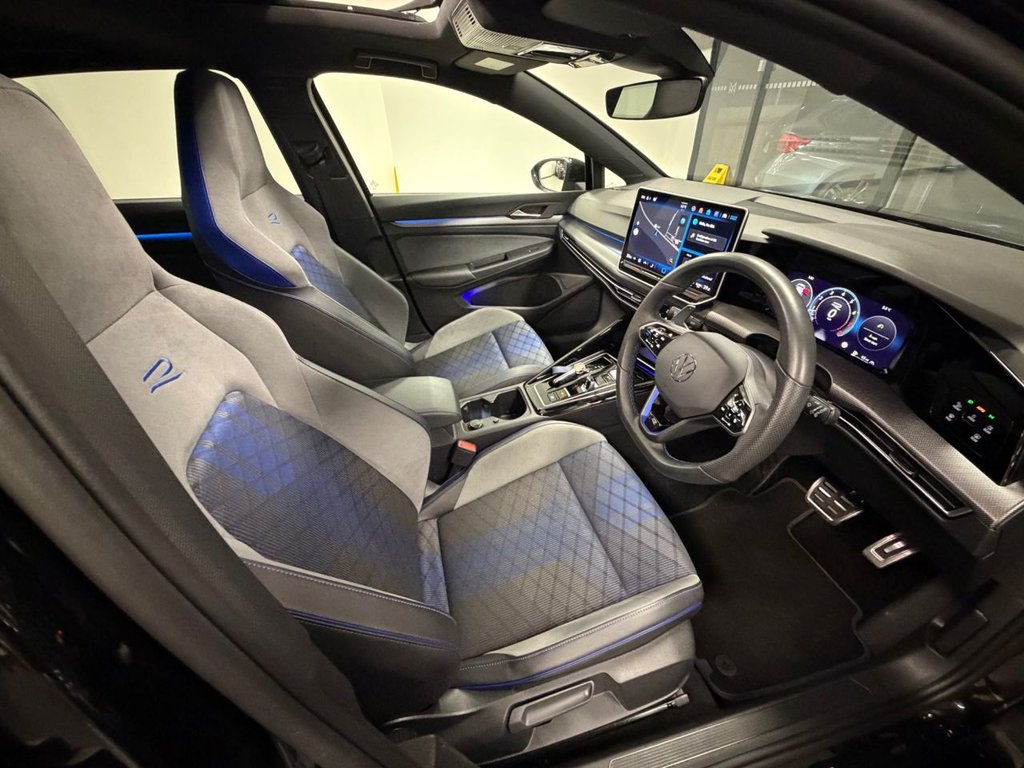 Used Volkswagen Golf 2025 for sale - 76703757: Photo 22