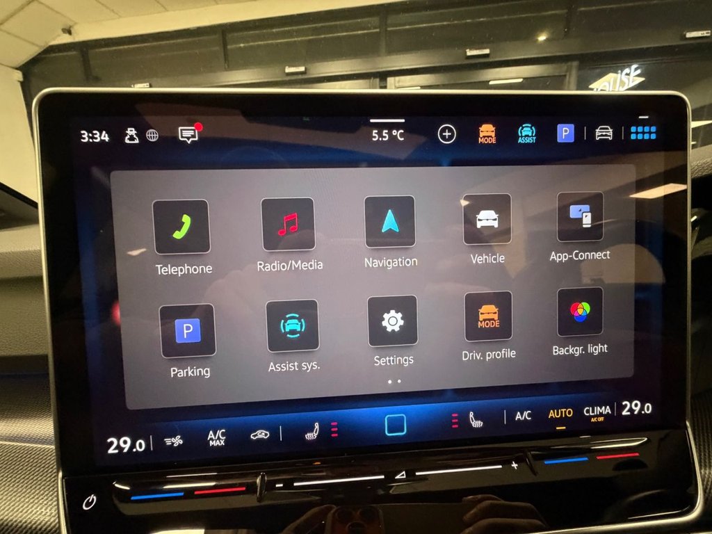 Used Volkswagen Golf 2025 for sale - 76703757: Photo 37