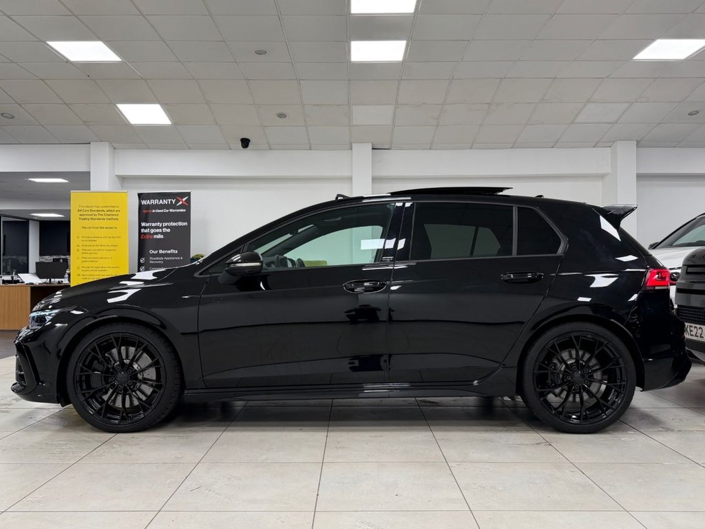 Used Volkswagen Golf 2025 for sale - 76703757: Photo 8