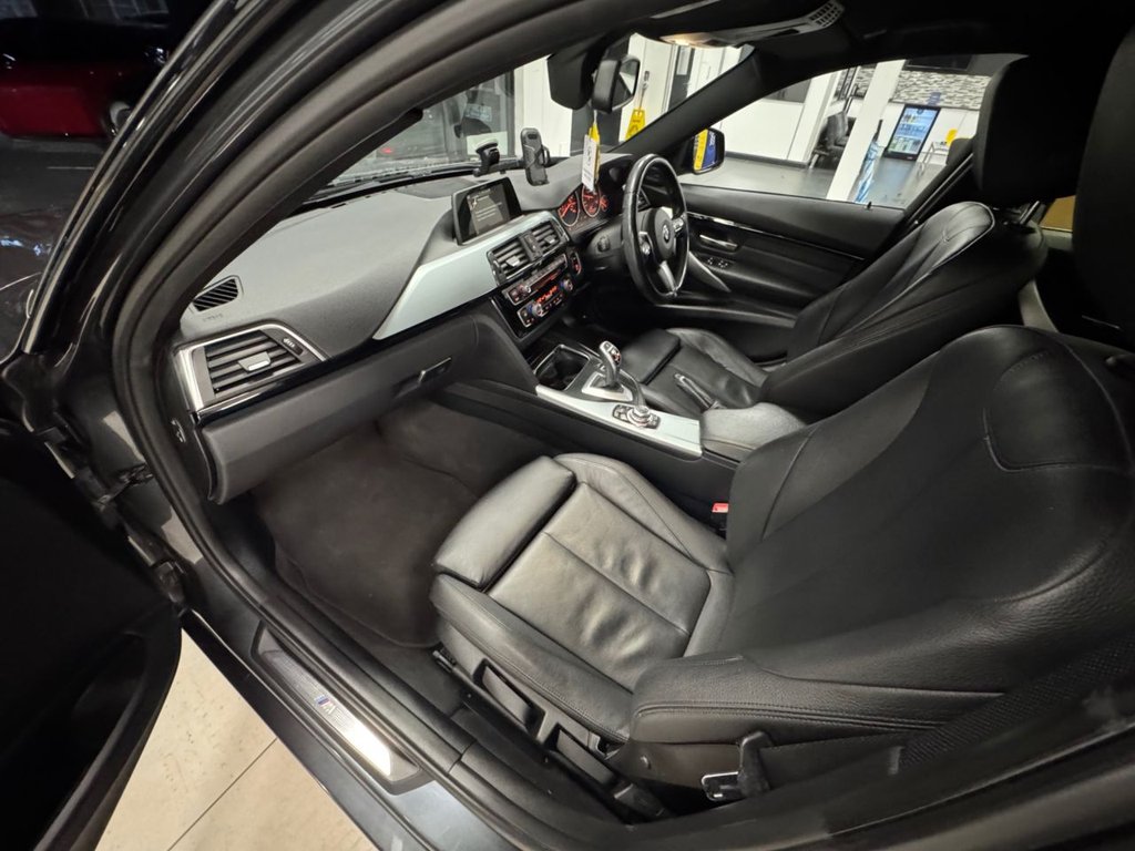 Used BMW 3 Series 2017 for sale - 76788025: Photo 24