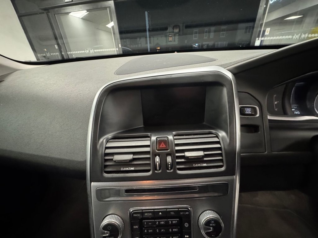 Used Volvo XC60 2016 for sale - 75979728: Photo 23