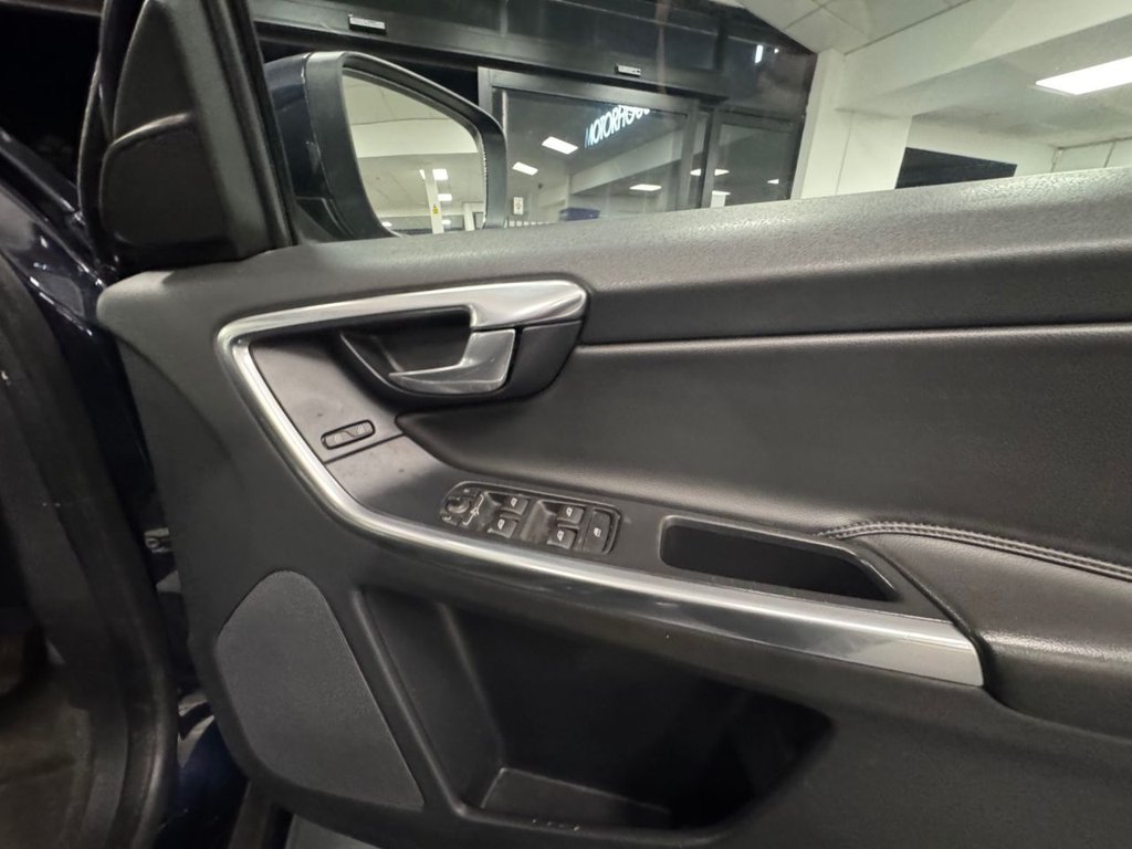 Used Volvo XC60 2016 for sale - 75979728: Photo 24