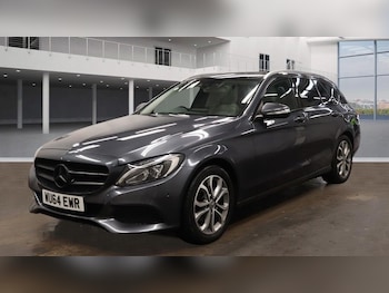 Used Mercedes-Benz C Class 2014 for sale - 77048789: Photo