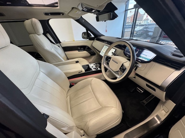 Used Land Rover Range Rover 2022 for sale - 75648053: Photo 3